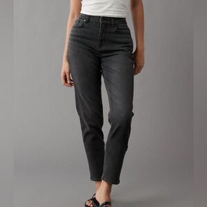 American Eagle Outfitters Stretch Mom Jean